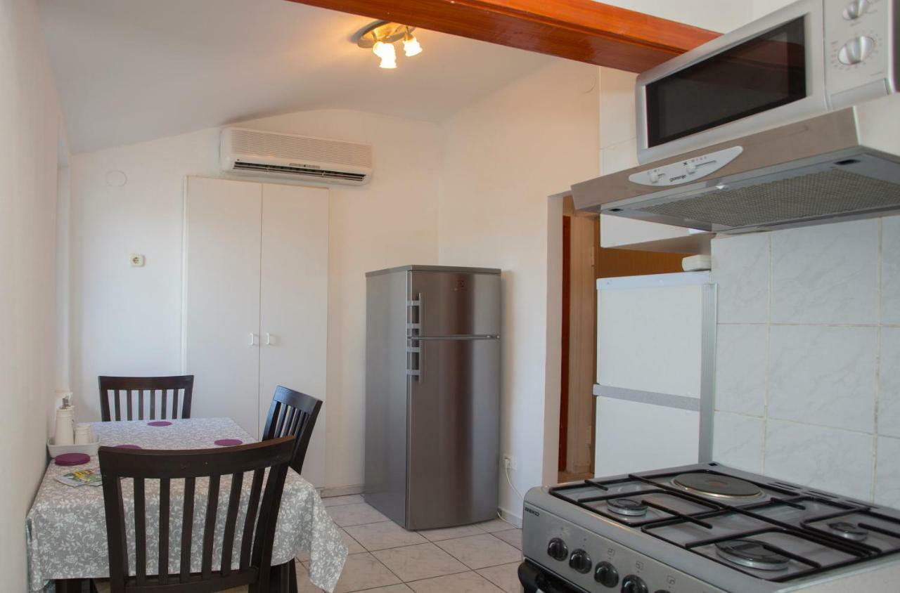Prime Location Penthouse Apt With A Large Terrace Split Extérieur photo